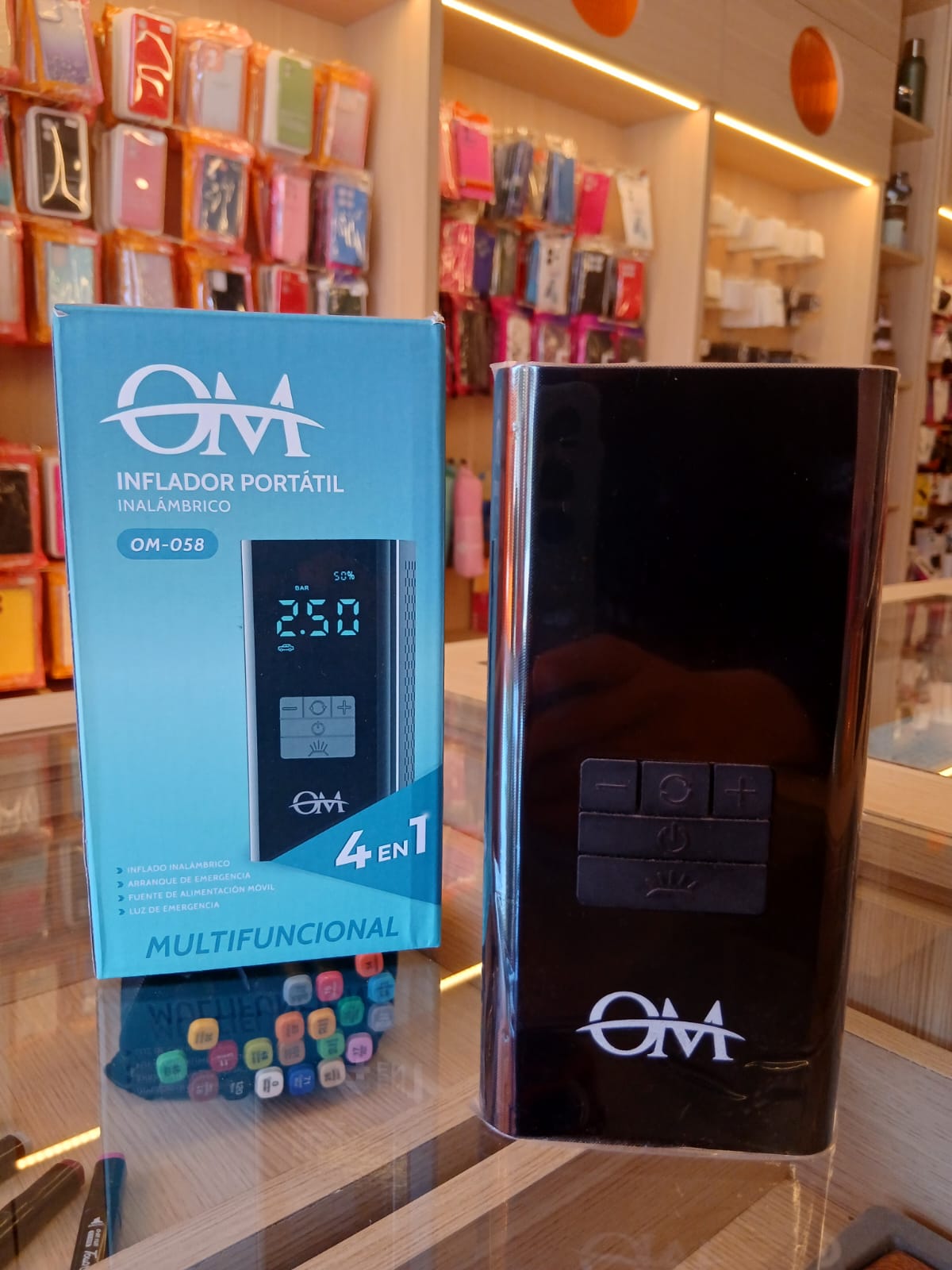 Inflador Portátil Inalámbrico OM 4 en 1