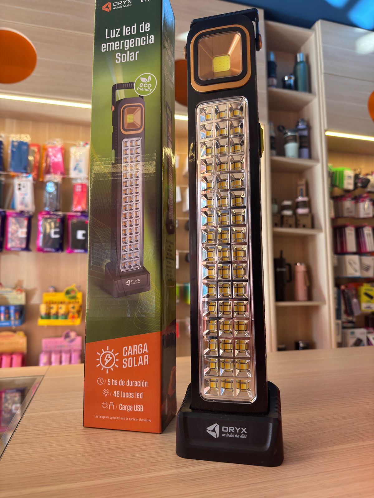 Luz LED de Emergencia Solar ORYX
