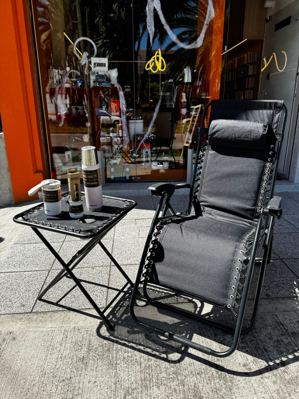 Mesita Plegable con PortaVasos Premium